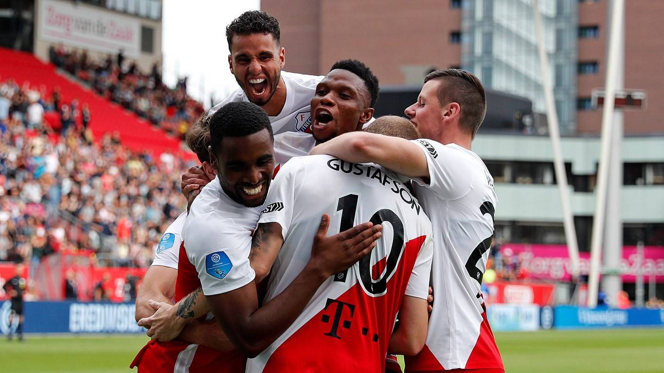 详细阅读:NG体育- 清晨阿斯顿维拉备战英超,豪取连胜细节曝光,震撼外界,轮换策略成焦点 NG体育- 清晨阿斯顿维拉备战英超,豪取连胜细节曝光,震撼外界,轮换策略成焦点