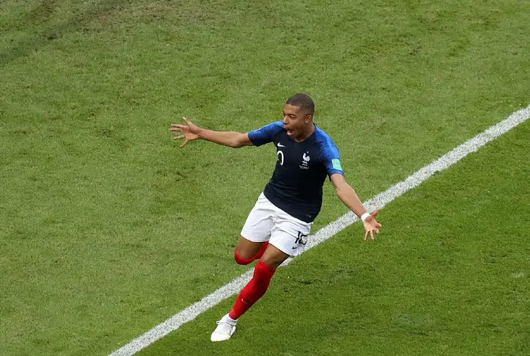 南宫体育-姆巴佩迎来七赛季高光表现，篮网球迷沸腾！的简单介绍