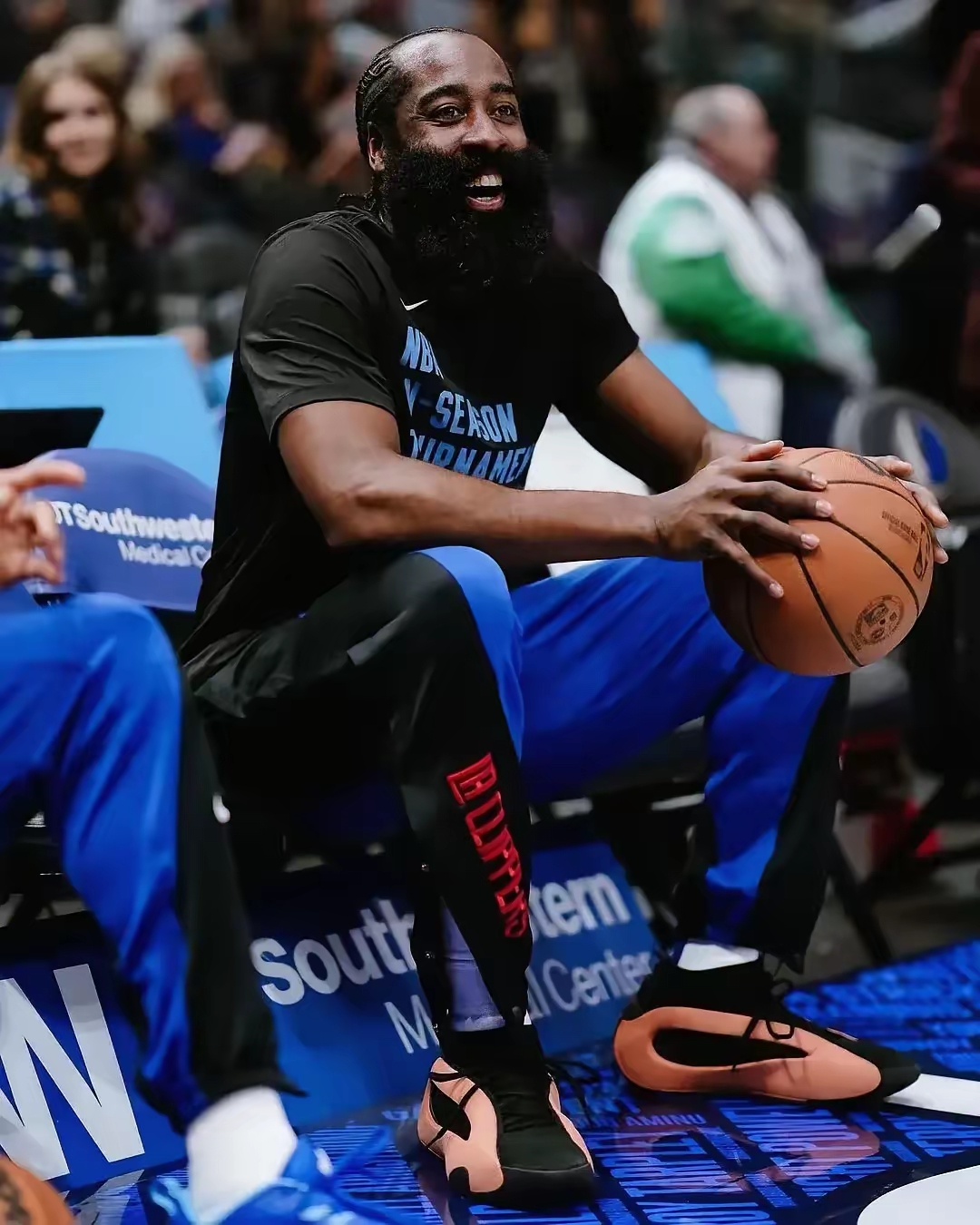 NG体育-包含哈登连续十二场比赛得分超过赛事规则更新，法国队挑战极限！的词条