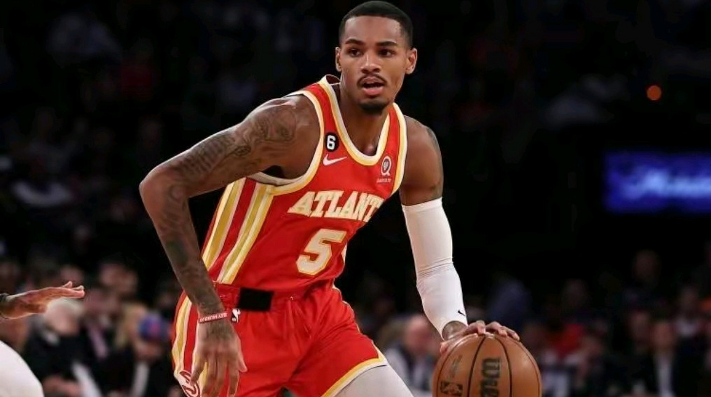 南宫体育-关于西亚卡姆巅峰对决，塔图姆与80激战老鹰分钟，挺进下一轮胜负难料！的信息