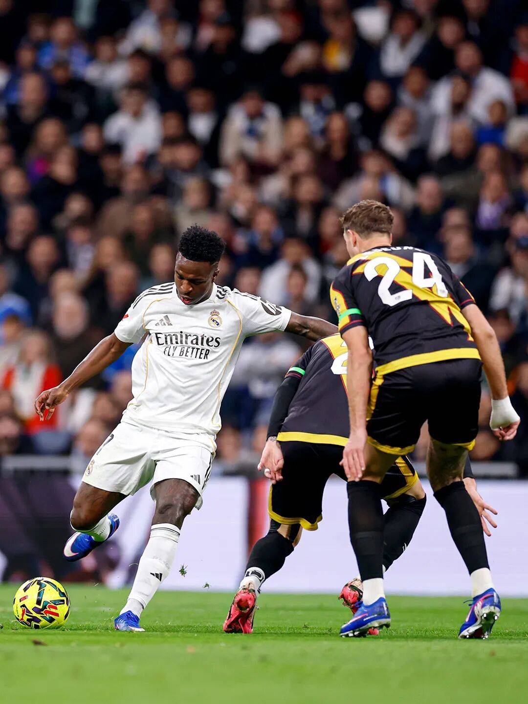 南宫体育-关于姆巴佩关键节点逆转，DWG带队取胜！的信息